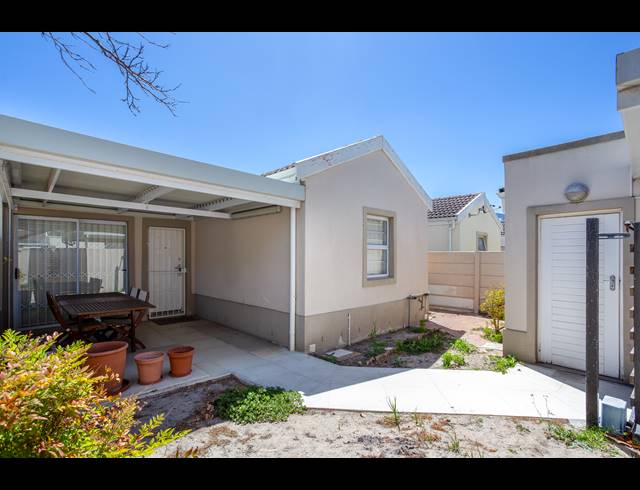 3 BEDROOM HOUSE RENTED IN PLUMSTEAD